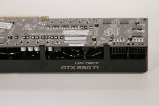 Двухпроцессорный GeForce GTX 560 Ti